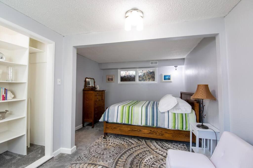 The Mint Cottage With Garden Anchorage Exterior photo